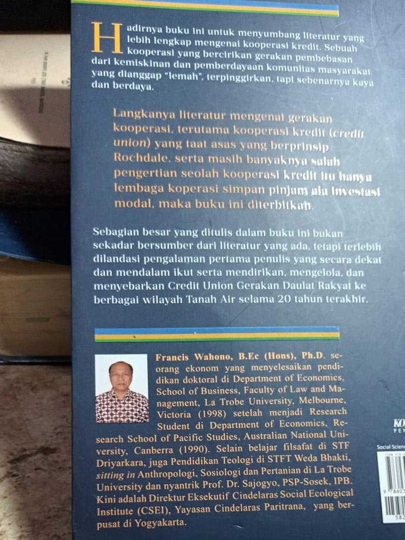 Buku Kooperasi Kredit Credit Union Daulat Rakyat Meniti Pancasila dan UUD 1945 untuk Gerakan Pembebasan dan Pemberdayaan Cover Belakang